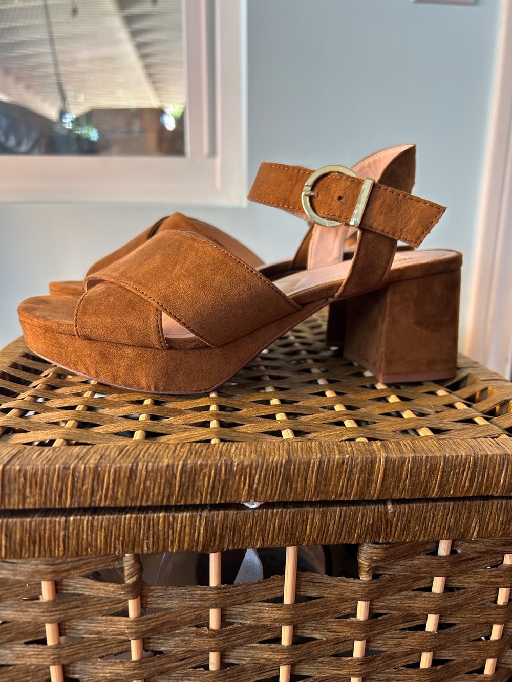 Zara Trafaluc Shoes Size 7.5 Brown Suede Platform Block Heel Crisscross Straps - Picture 4 of 10